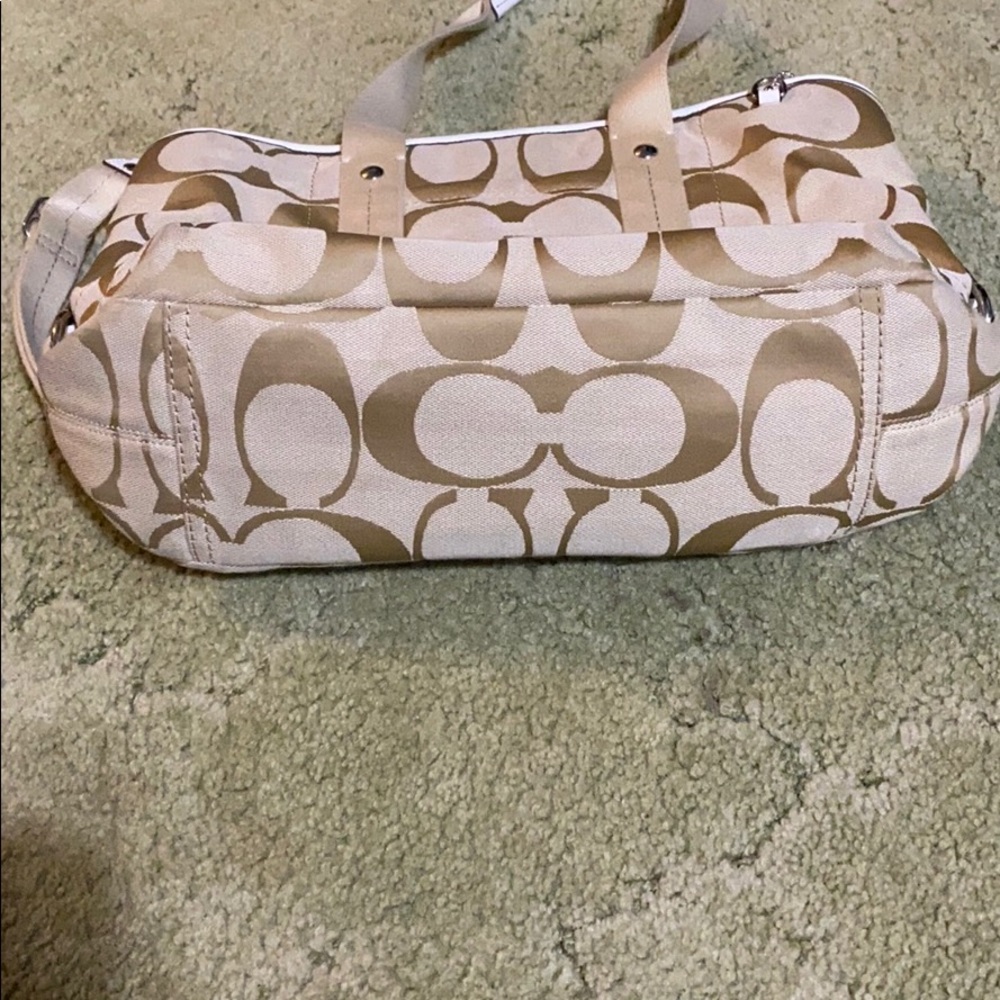 Authentic Coach Purse - Picture 2 of 5